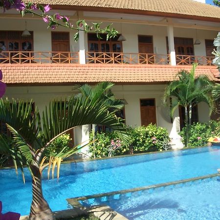 Villa Jaya Lovina Exterior foto